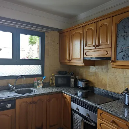 Beautiful Spacious 2 Bed Villa With Private Pool Playa Blanca (Lanzarote)